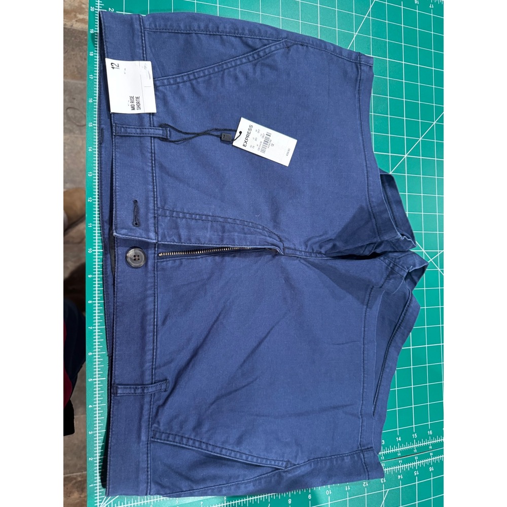 Express Womens Navy Blue Mid Rise Shortie Chino Shorts Size 12 NWT